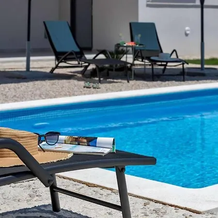 Alta Vista Holiday home Bast